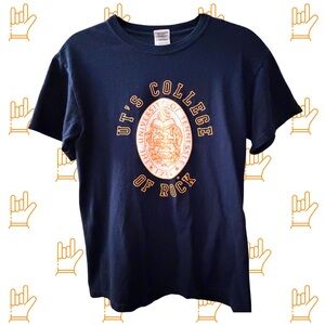 University of Tennessee - UT College of Rock - Gildan